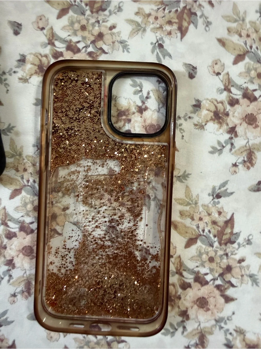 Amazon Red Rose Glitter Liquid Phone Case with Gold Sparkle 12 pro max